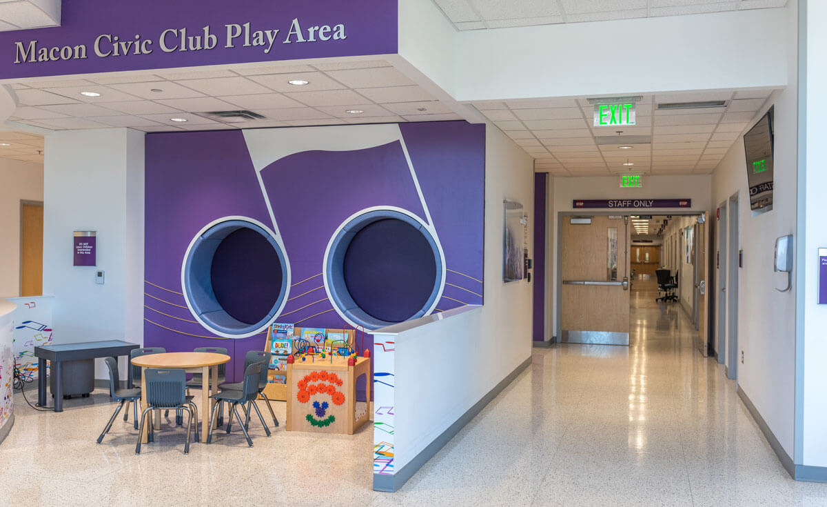 navicent health beverly knight olson childrens hospital play area